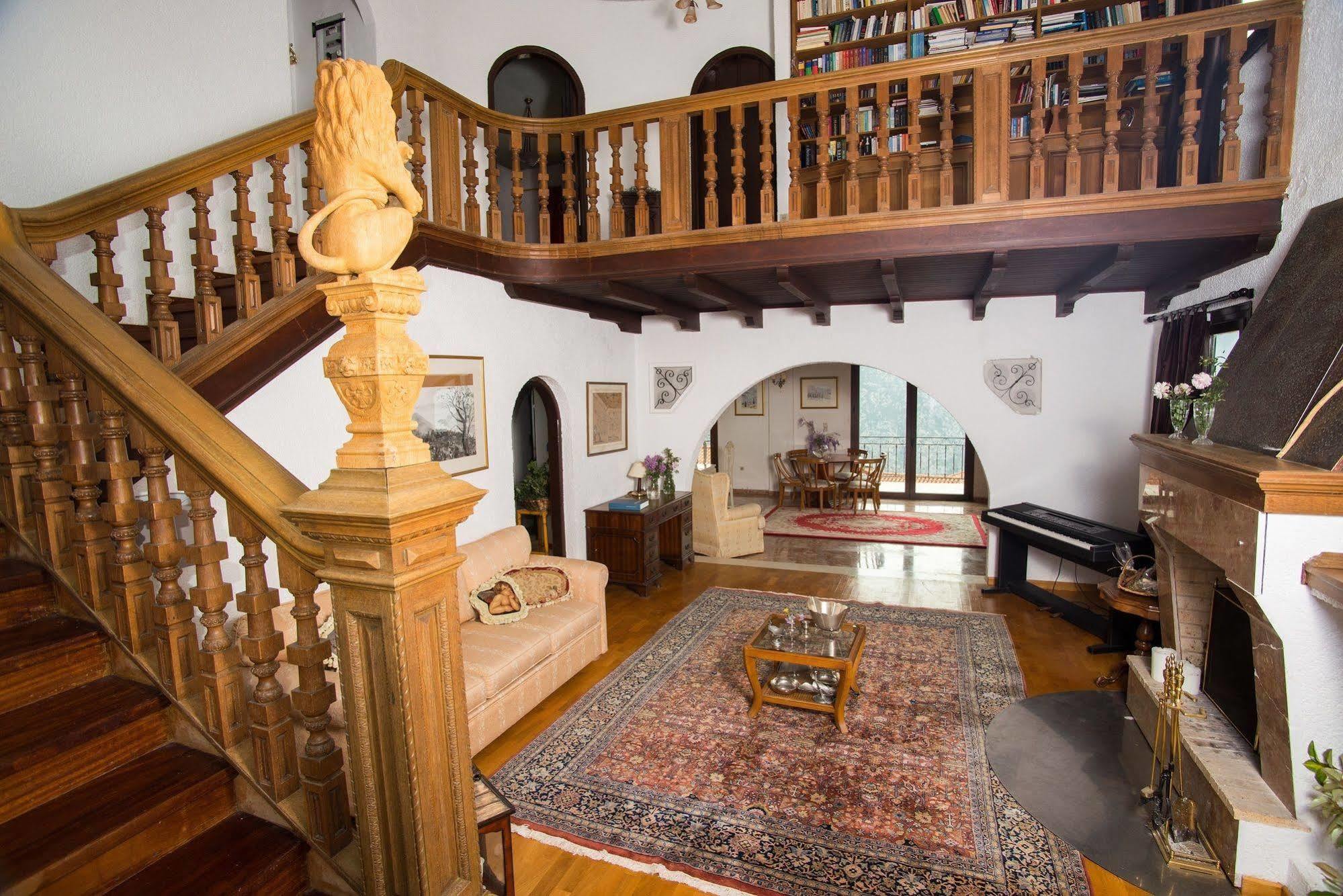 Historic Villa Delphi Buitenkant foto